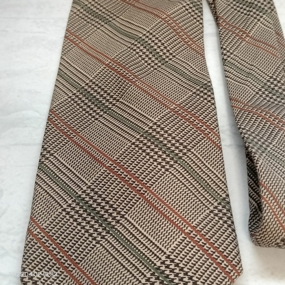 Vintage Brooks Brothers Makers Tan Khaki Silk Cotton Blend Tie  Houndstooth - Picture 7 of 8